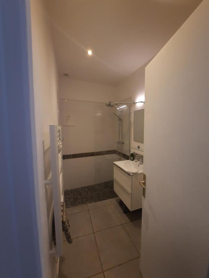 Agreable Appartement T2 Proche Centre Νιμ Εξωτερικό φωτογραφία